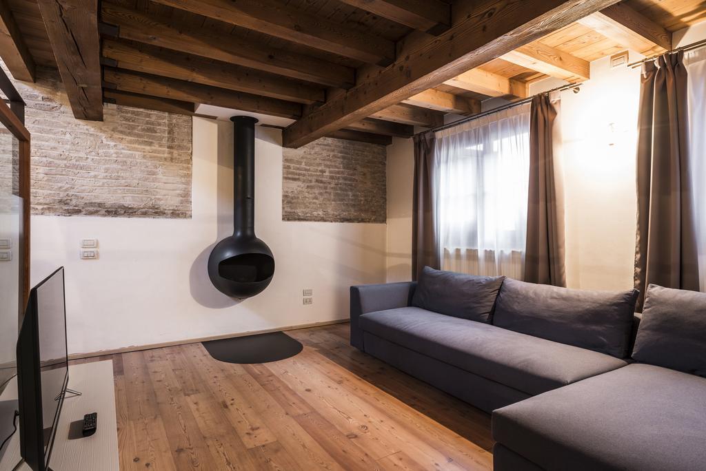 Myplace Sant'Agostino Apartment Treviso Exterior foto